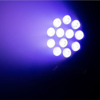 Mac Mah - SilentPAR 12X10W 6IN1   - 6-in-1 RGBWA / UV LED Par projector with 12 single 10 W LEDs, IR remote control included