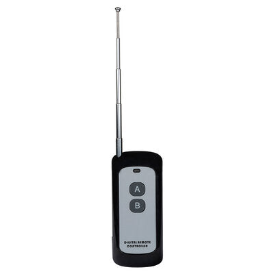 BT-FOG2000 - PRO fogger 2000W: constant output, RF-remote, DMX