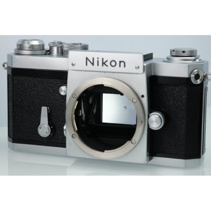 NIKON F SILVER BODY - USATO - USED