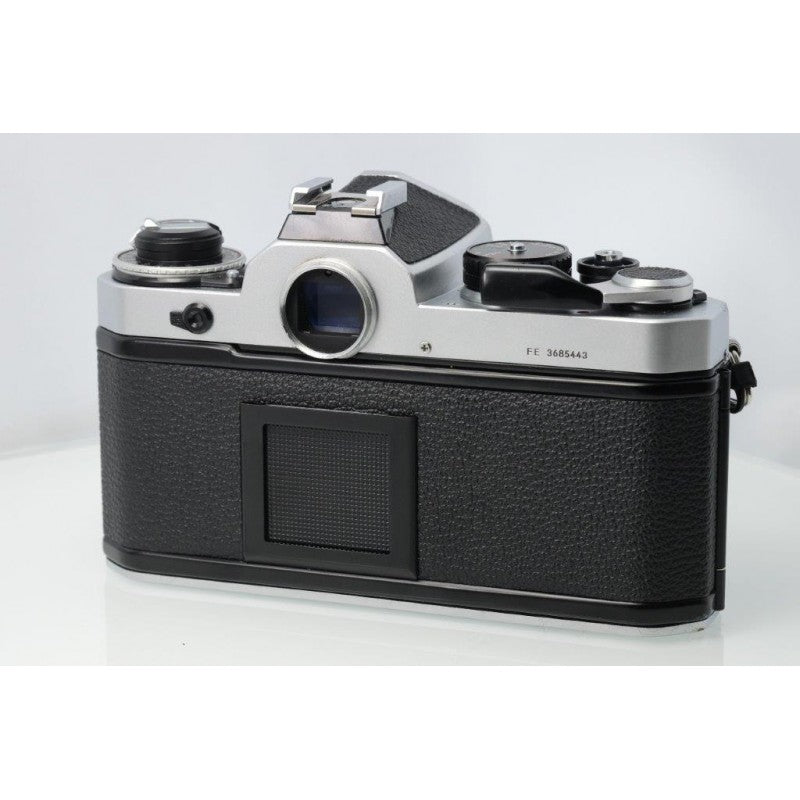 NIKON FE SILVER CORPO - USATO - USED